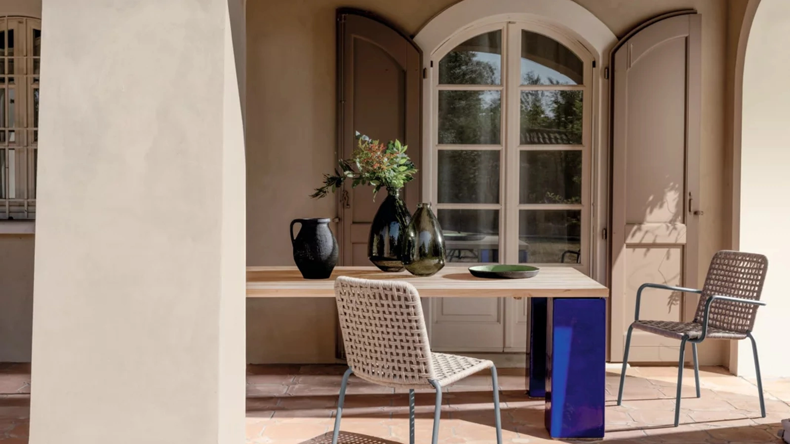 Sedia Straw in corda di polietilene e alluminio di Gervasoni