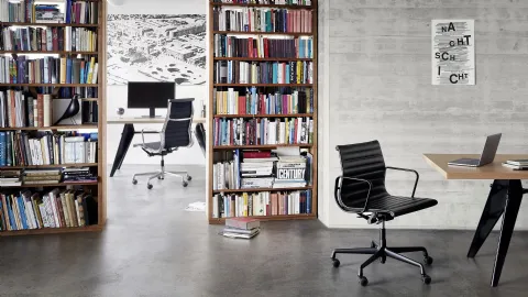 Seduta Operativa Aluminium Chairs EA Work di Vitra