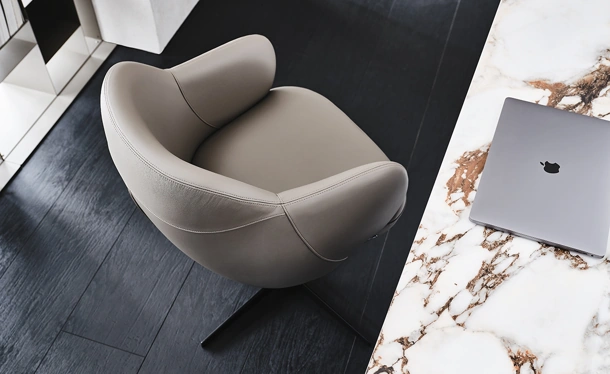 Poltrona direzionale Bombè X di Cattelan Italia