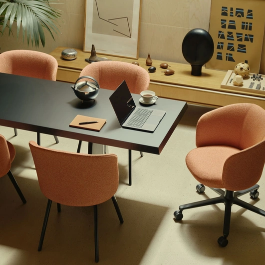 Seduta Operativa Mikado Armchair di Vitra