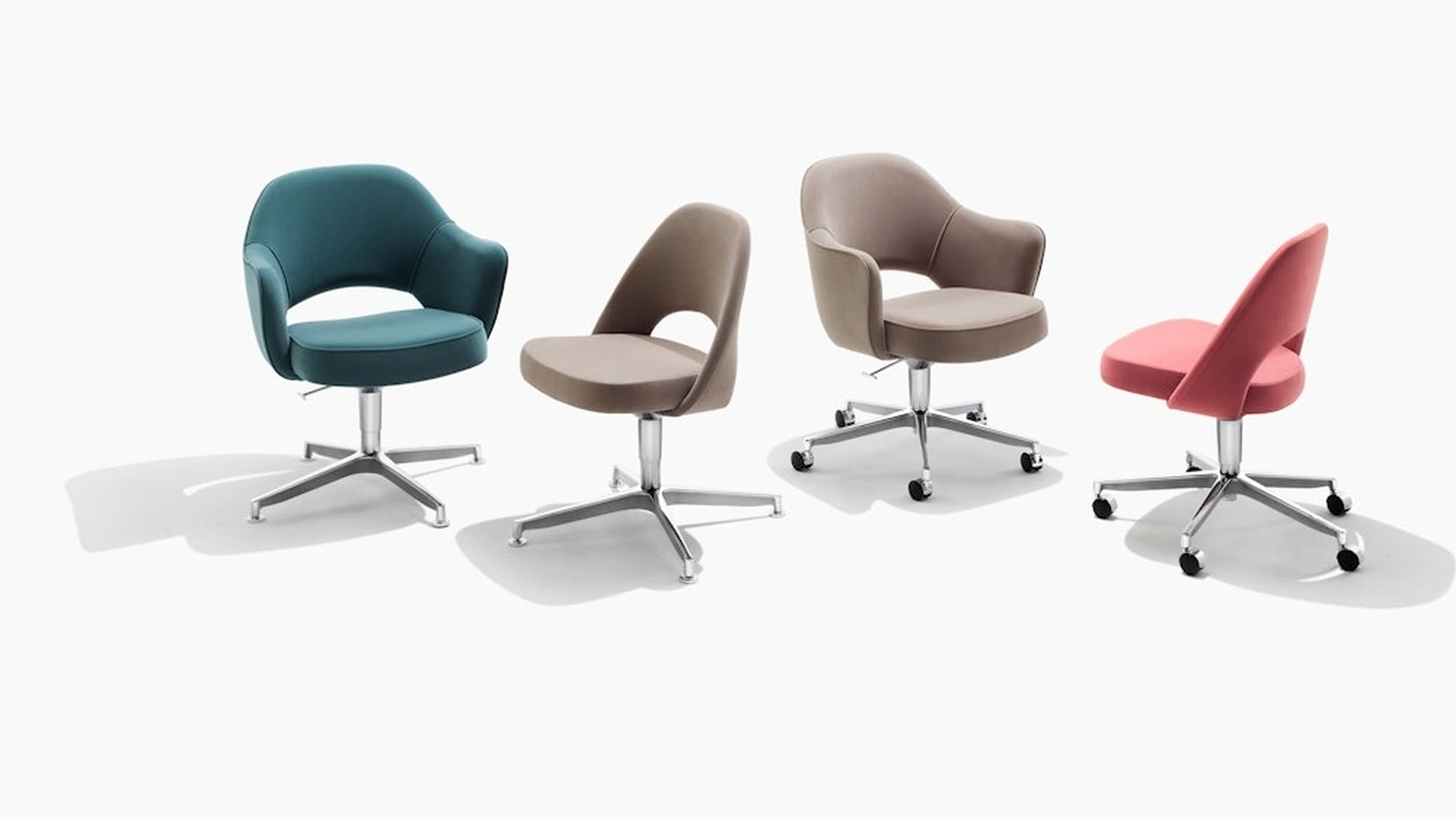 Seduta Operativa Saarinen Executive Swivel Side Chair di Knoll